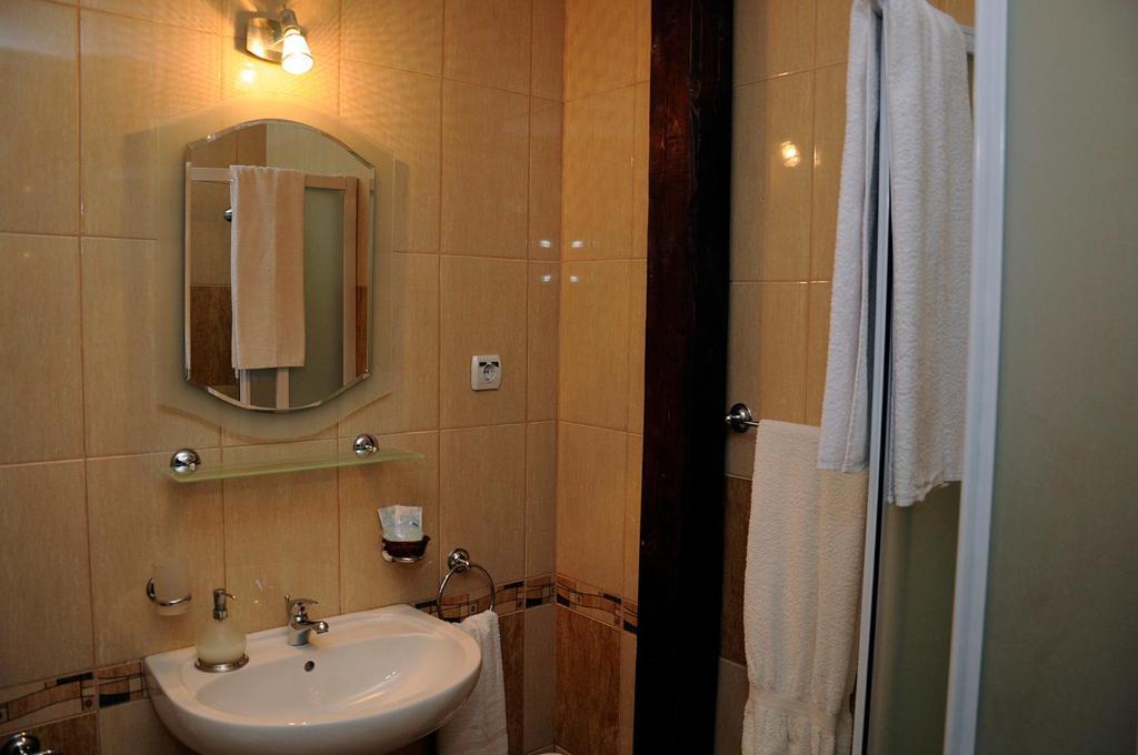 Pension Ambiance Yaş Oda fotoğraf