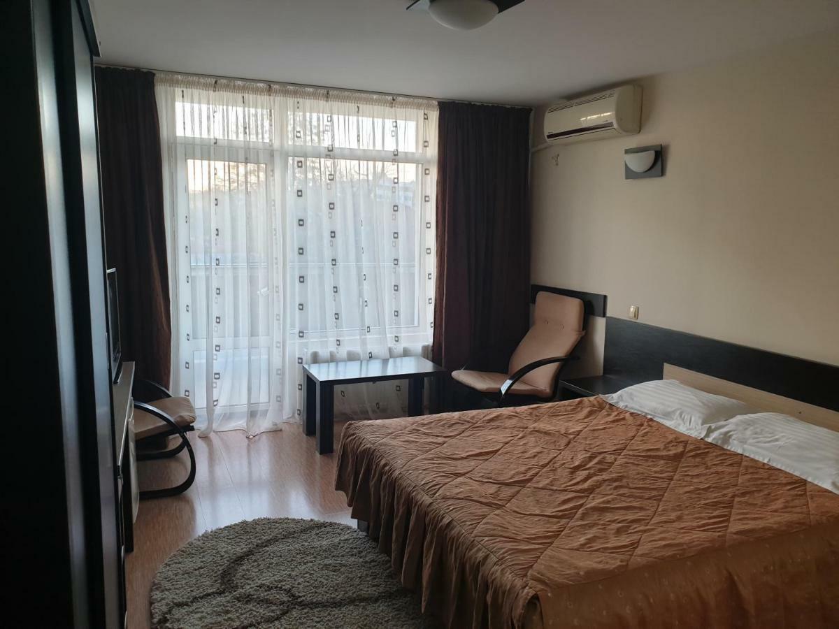 Pension Ambiance Yaş Dış mekan fotoğraf